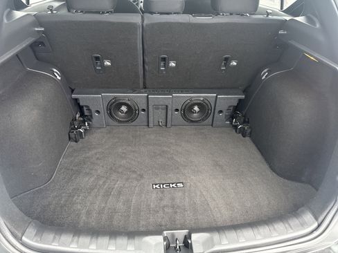 Used 2018 Nissan Kicks SR w/ Interior Electronics Package image 5