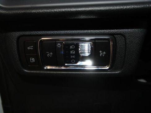 Used 2026 Lincoln Corsair Grand Touring image 10