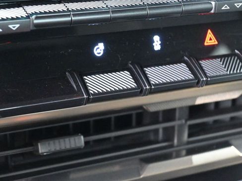 New 2025 GMC Hummer EV 2X w/ LPO, Sport Package image 27