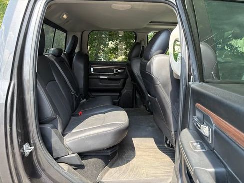 Used 2018 RAM 2500 Laramie AWD/4WD image 13