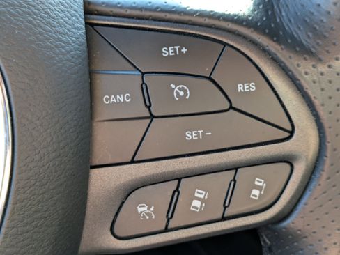 Used 2023 Dodge Durango GT image 29