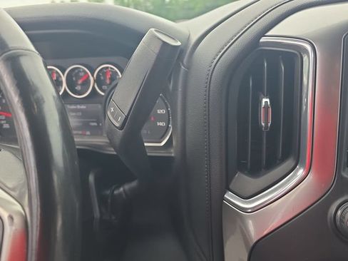 Used 2020 Chevrolet Silverado 1500 LT Trail Boss w/ Convenience Package AWD/4WD image 25
