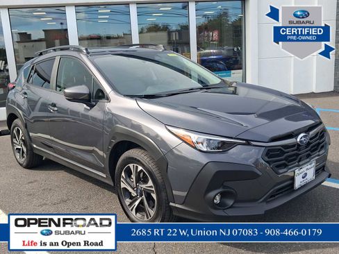 Used 2025 Subaru Crosstrek 2.0i Premium AWD/4WD image 4