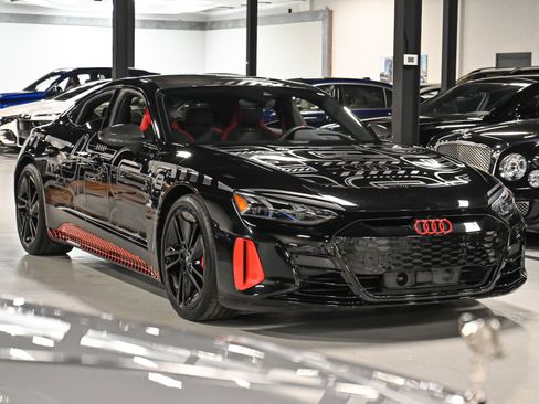 Used 2023 Audi RS e-tron GT image 66