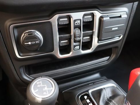 New 2025 Jeep Wrangler Sahara image 25