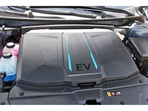 Certified 2024 Hyundai Ioniq 5 SEL image 34