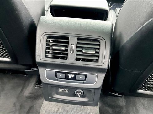 Used 2023 Audi Q5 2.0T Premium Plus w/ Premium Plus Package image 10