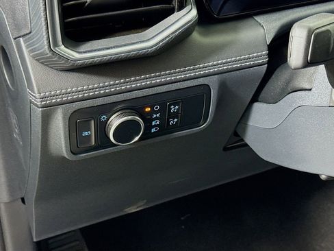 Used 2024 Ford Mustang GT Premium image 10