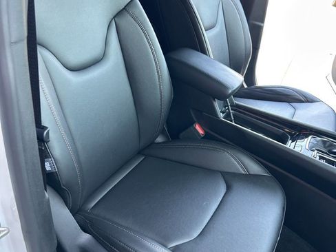 Used 2024 Jeep Compass Limited AWD/4WD image 16