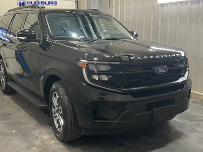 Used 2025 Ford Expedition Active