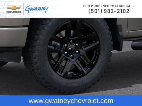 New 2026 Chevrolet Silverado 1500 Custom w/ Turbomax Blackout Package AWD/4WD image 9