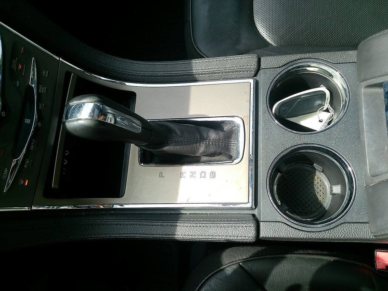 Used 2013 Lincoln MKX AWD image 38