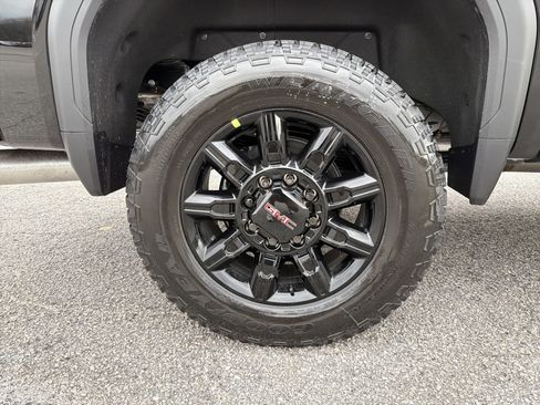 New 2026 GMC Sierra 2500 AT4 w/ AT4 Premium Plus Package image 21
