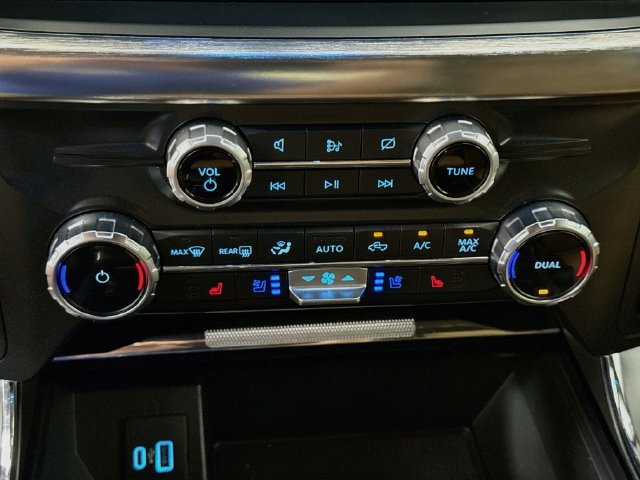 Used 2022 Ford F150 Lariat AWD/4WD image 16