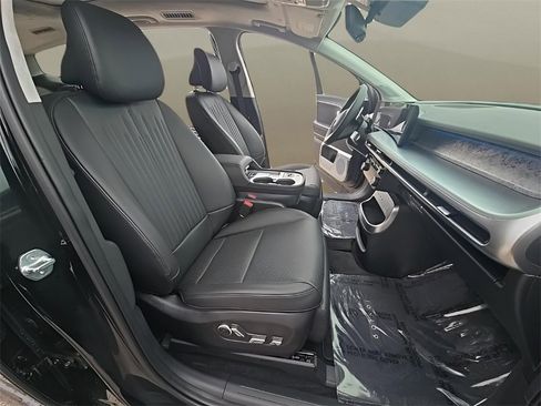 New 2026 Hyundai Ioniq 9 Calligraphy image 24