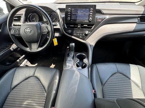 Certified 2023 Toyota Camry SE image 11