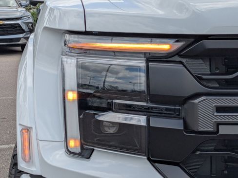 Used 2025 Ford F150 Raptor image 9