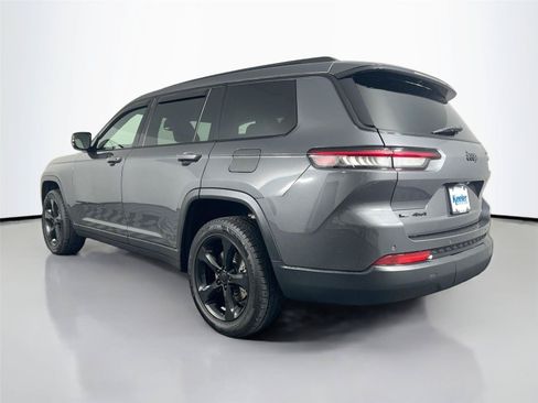 Used 2021 Jeep Grand Cherokee L Laredo AWD/4WD image 4