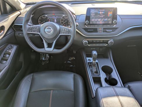 Certified 2022 Nissan Altima 2.5 SR image 23