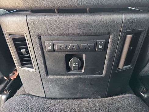 Used 2015 RAM 1500 Laramie w/ Convenience Group AWD/4WD image 22