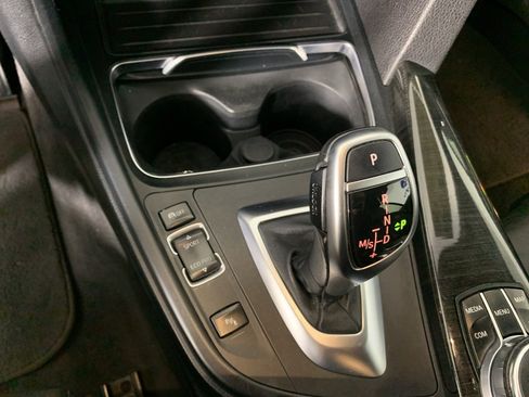 Used 2018 BMW 430i Convertible image 25