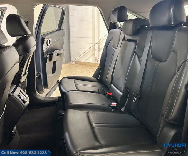 Used 2023 Kia Sorento S FWD image 16