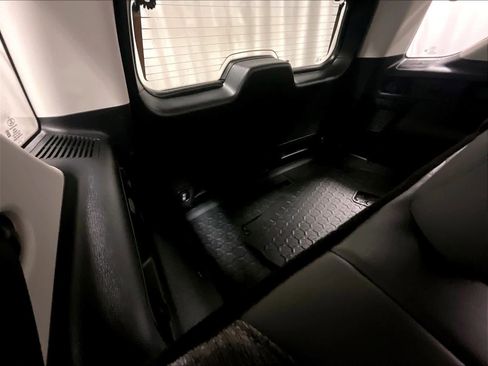 Used 2025 Ford Bronco Sport Badlands image 17