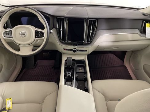 Certified 2025 Volvo XC60 T8 Plus w/ Protection Package Premier AWD/4WD image 21