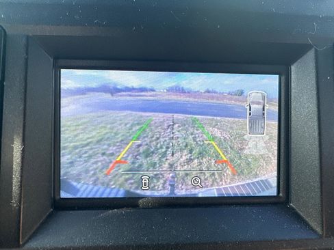 Used 2017 Ford F250 XLT w/ XLT Value Package image 8