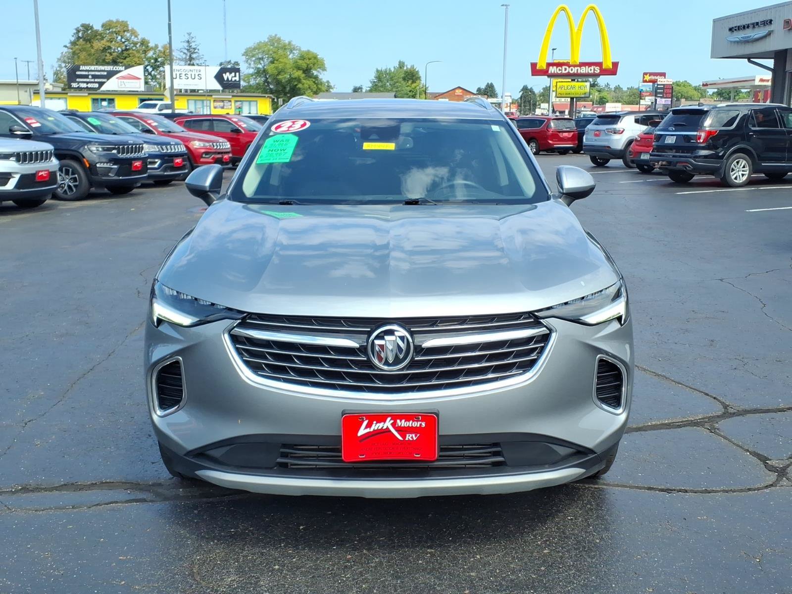 Used 2023 Buick Envision Essence AWD/4WD image 9