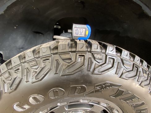 Used 2024 Ford Bronco Outer Banks AWD/4WD image 17