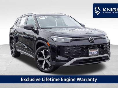 Certified 2025 Volkswagen Tiguan SE