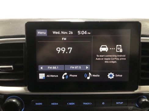 Used 2023 Hyundai Venue SEL image 27