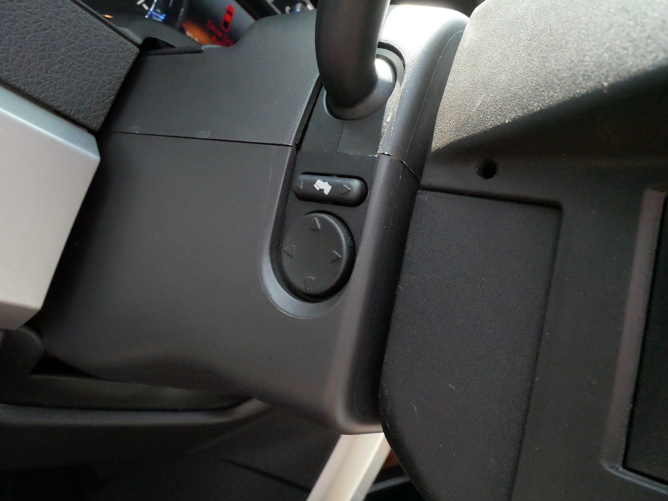 Used 2013 Ford F150 King Ranch w/ King Ranch Luxury Pkg AWD/4WD image 29