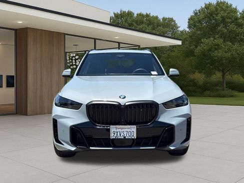 Used 2026 BMW X5 sDrive40i w/ Executive Package RWD image 4