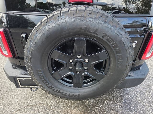 Used 2025 Ford Bronco Outer Banks AWD/4WD image 18