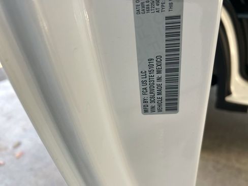 New 2026 RAM ProMaster 2500 w/ Premium Convenience Group image 37