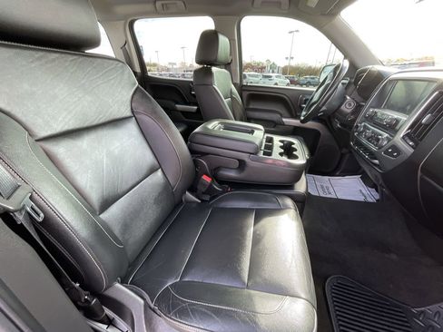 Used 2018 Chevrolet Silverado 1500 LT w/ All Star Edition RWD image 25
