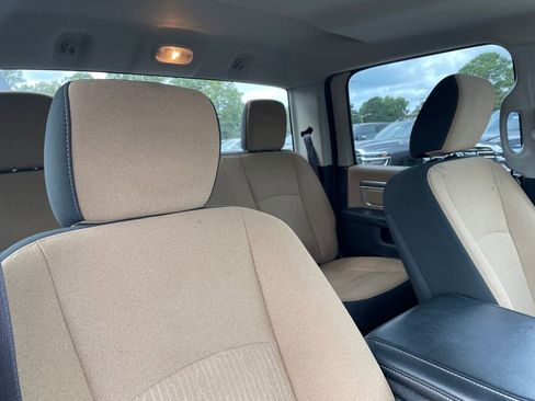 Used 2021 RAM 1500 Classic SLT image 11