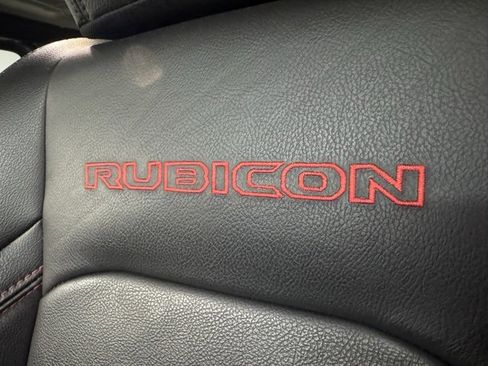 Used 2021 Jeep Wrangler Unlimited Rubicon w/ Uconnect 4C Nav & Sound Group image 38