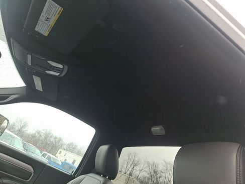 Used 2022 RAM 2500 Tradesman image 19