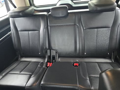 Used 2024 Ford Expedition Max XLT image 20