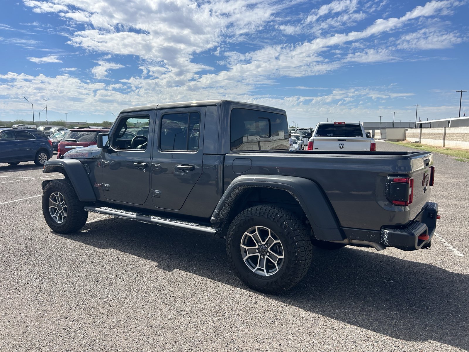 Used 2025 Jeep Gladiator Mojave w/ Convenience Group AWD/4WD image 3