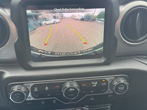 Used 2021 Jeep Wrangler Unlimited Sport image 24