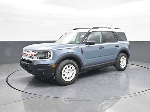 New 2025 Ford Bronco Sport Heritage w/ Convenience Package image 4