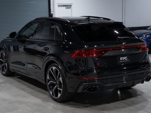 Used 2024 Audi RS Q8 AWD/4WD image 4
