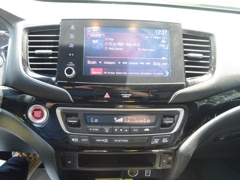 Used 2023 Honda Ridgeline Black Edition image 25