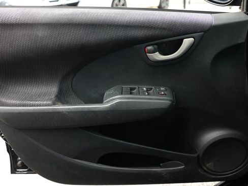 Used 2012 Honda Fit Sport image 39
