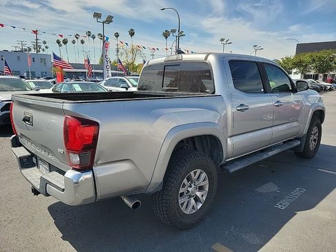 Used 2019 Toyota Tacoma SR5 image 7