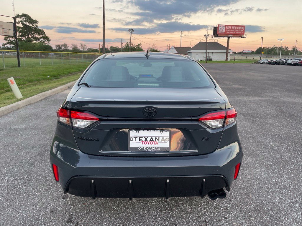 New 2027 Toyota Corolla SE FWD image 6